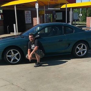 Meet your Posher, Bobby